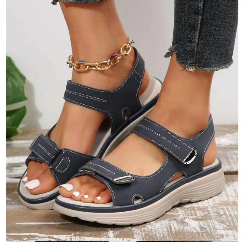 Serena | Sandales de confort pour femmes avec soutien rembourré et ajustement sécurisé
