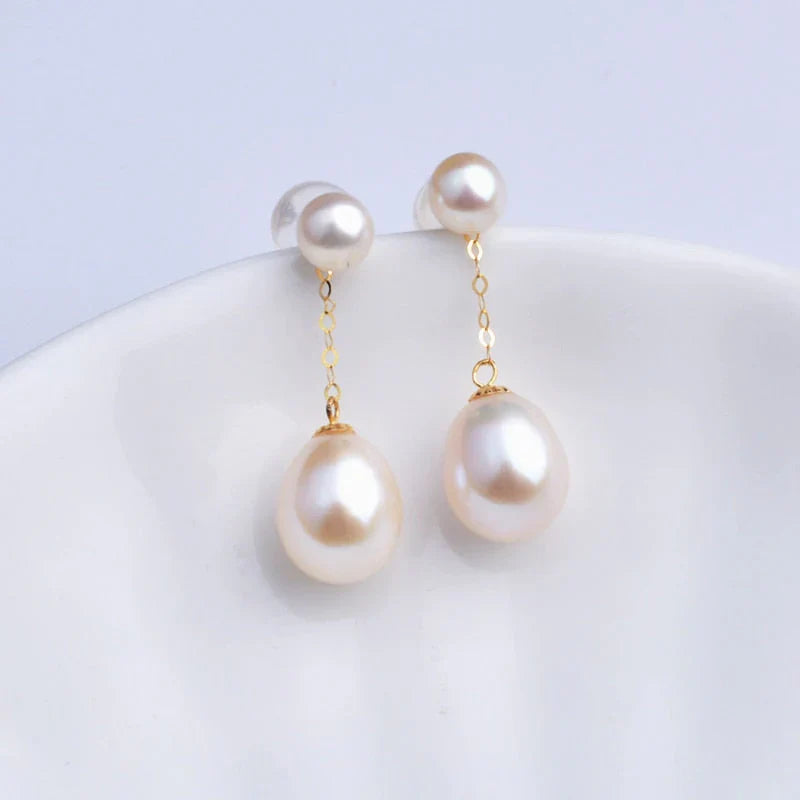 Lisa | Boucles d'oreilles en perles d'eau douce pour femmes avec finition en or 18 carats pour une élégance intemporelle